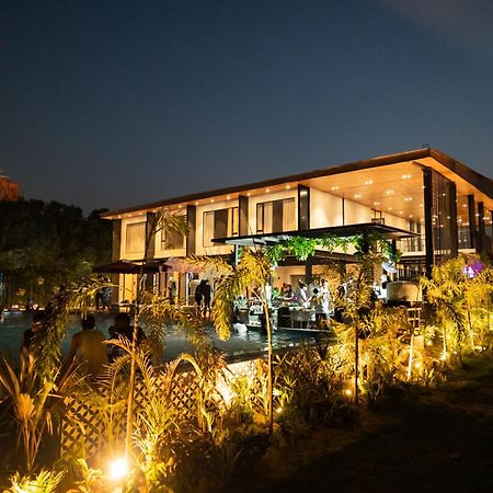 Vintclub Resort Lucknow Eksteriør bilde