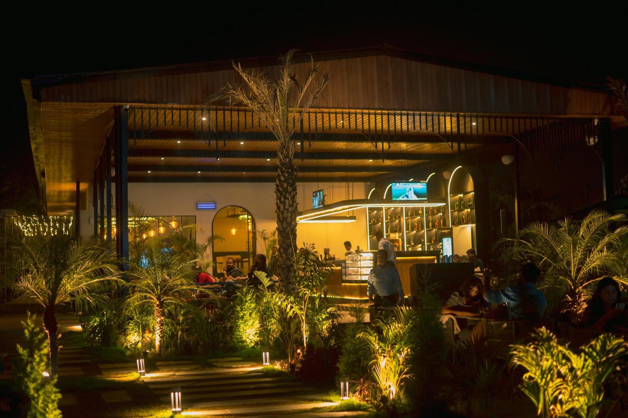 Vintclub Resort Lucknow Eksteriør bilde