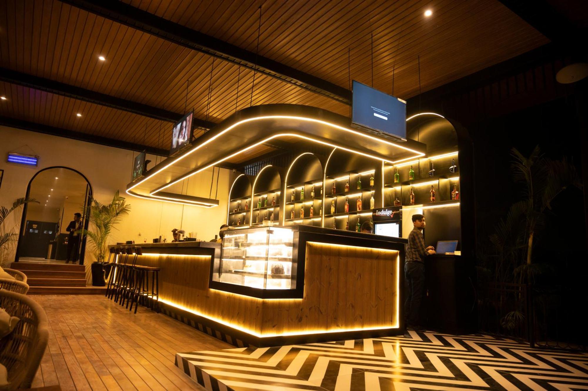 Vintclub Resort Lucknow Eksteriør bilde