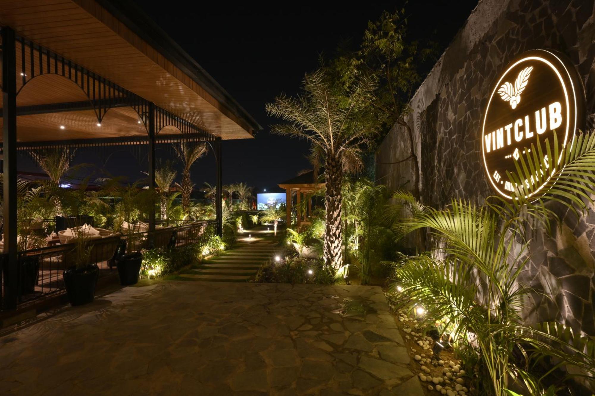 Vintclub Resort Lucknow Eksteriør bilde
