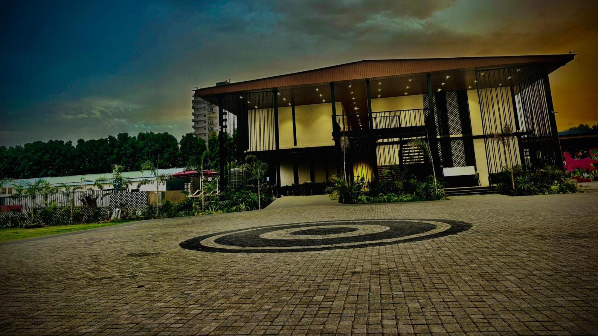 Vintclub Resort Lucknow Eksteriør bilde