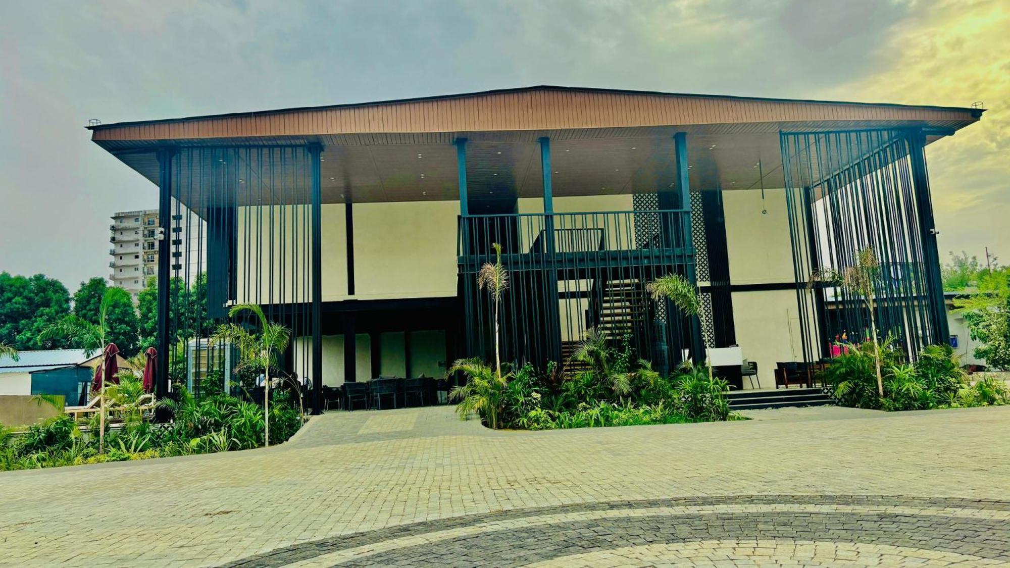 Vintclub Resort Lucknow Eksteriør bilde